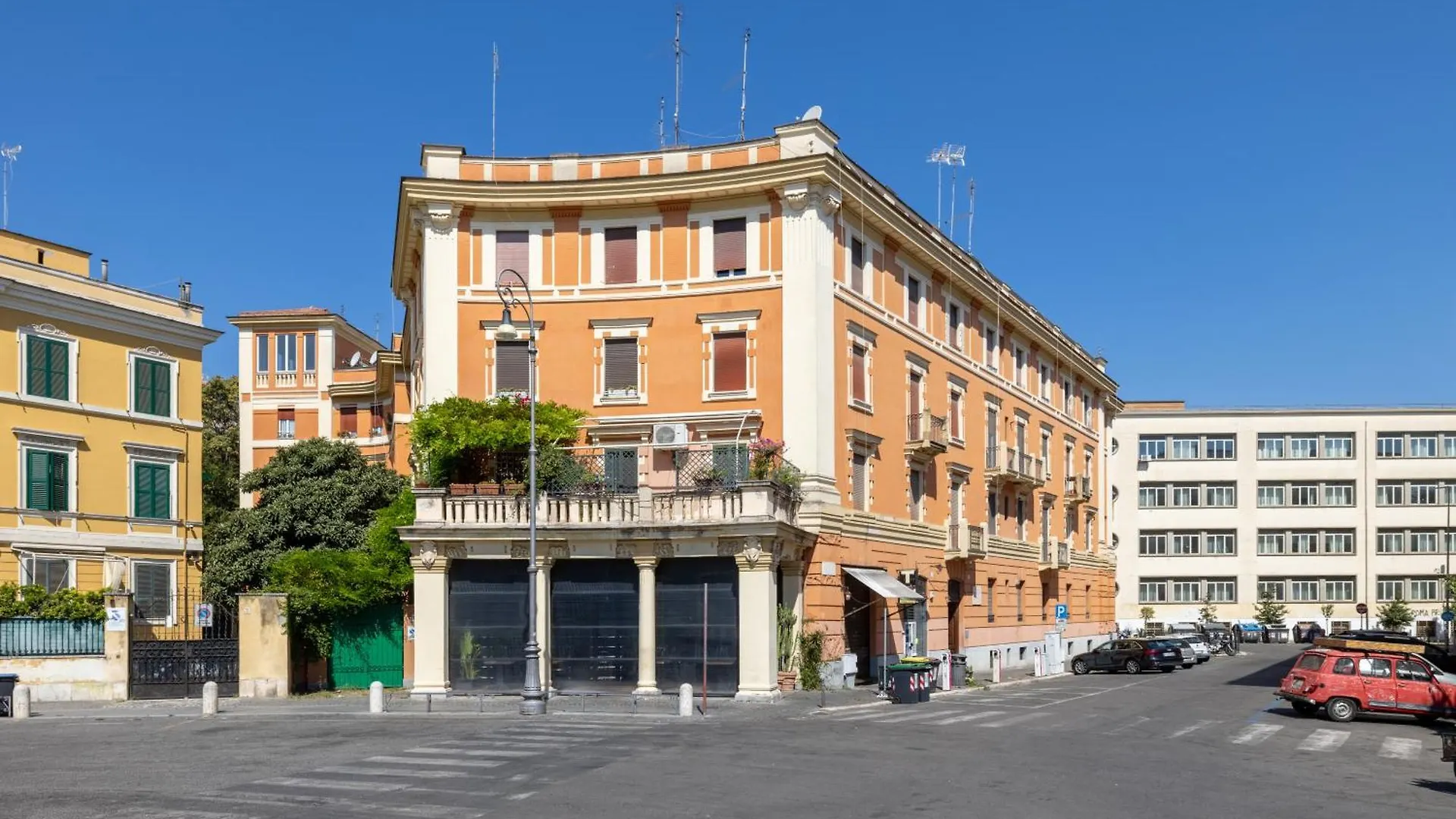 Piazza Caprera - Family Apartment Rome Italy