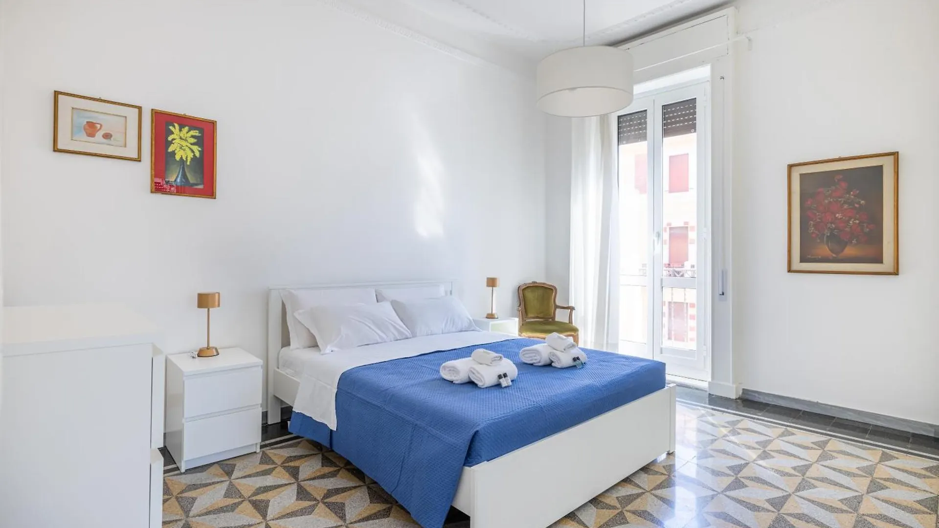 Piazza Caprera - Family Apartment contacts